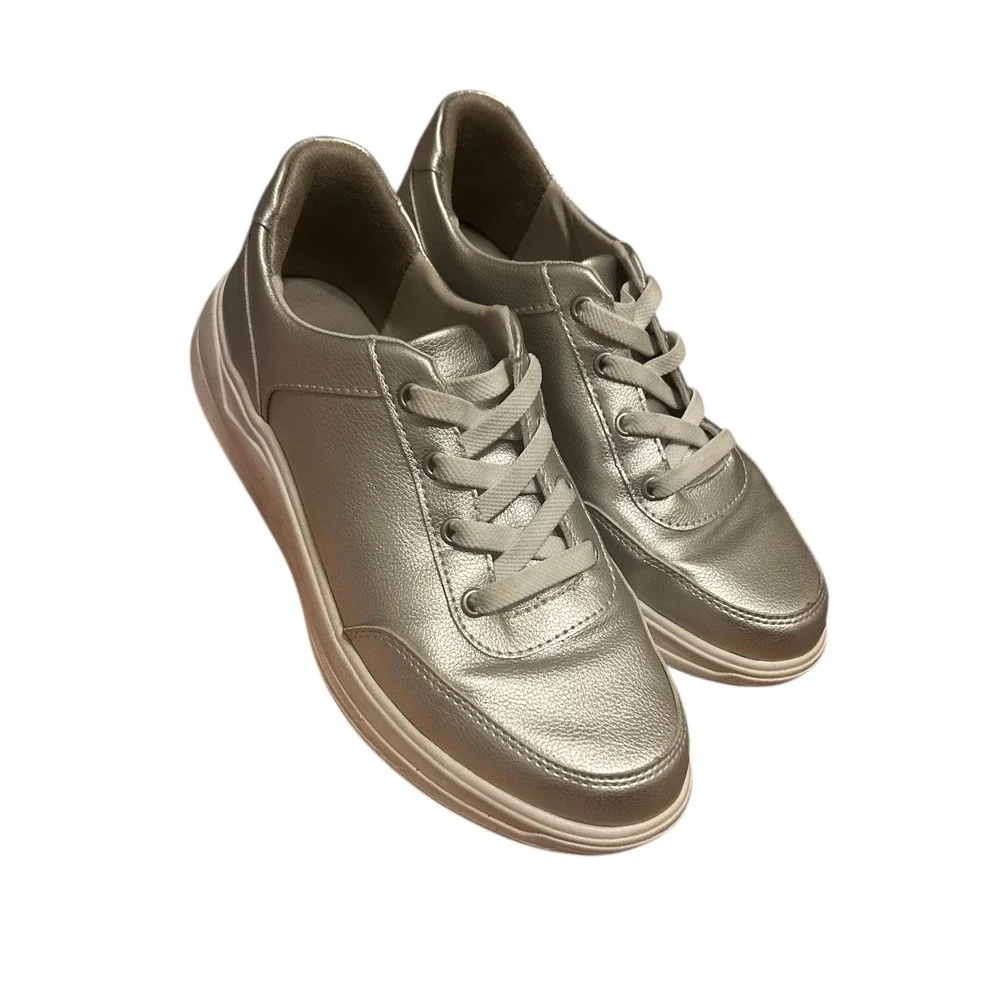 Bzees Womens TimeSquare metallic Slip On Y3K Sneakers Size 6 Silver Vegan  comfy